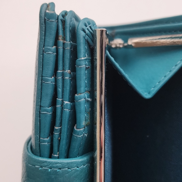 Teal leather wallet - Picture 2 of 8